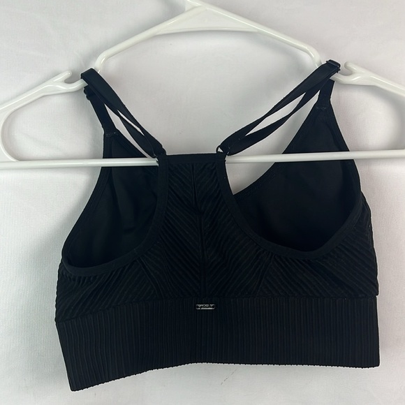 Pink active lightly lined adjustable straps sports bra XS - Picture 5 of 5